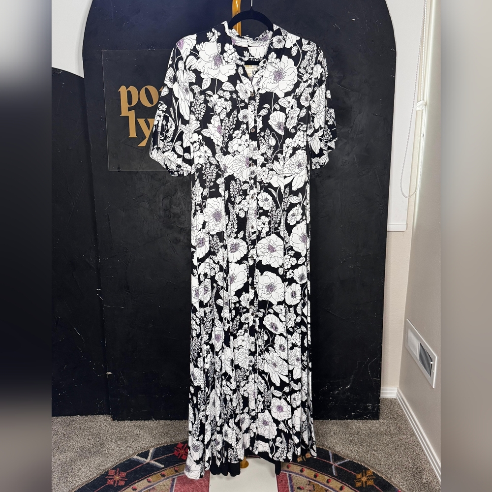 Maeve Black and White Floral Maxi Dress - Picture 5 of 6
